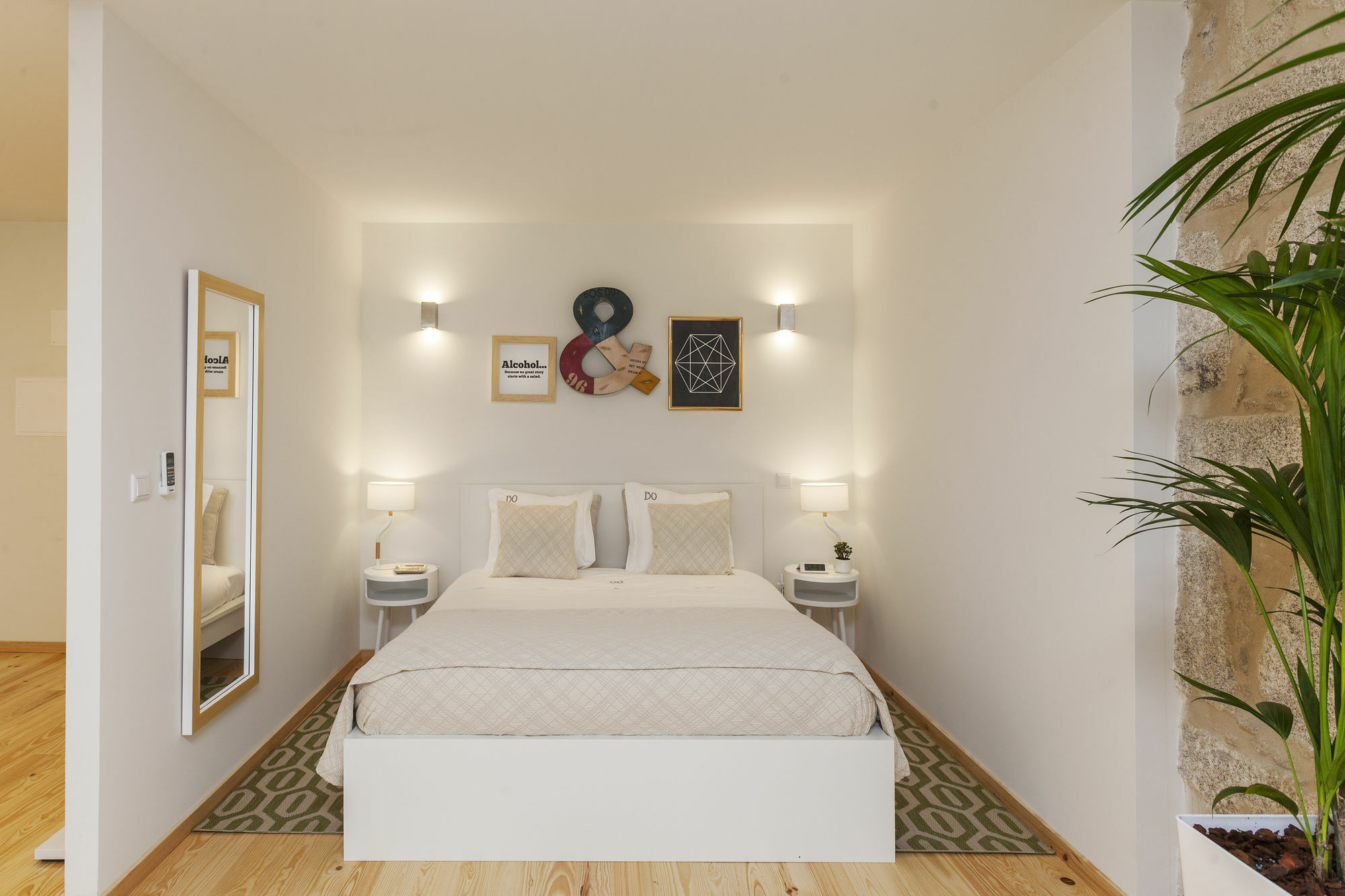 Apartament Local *